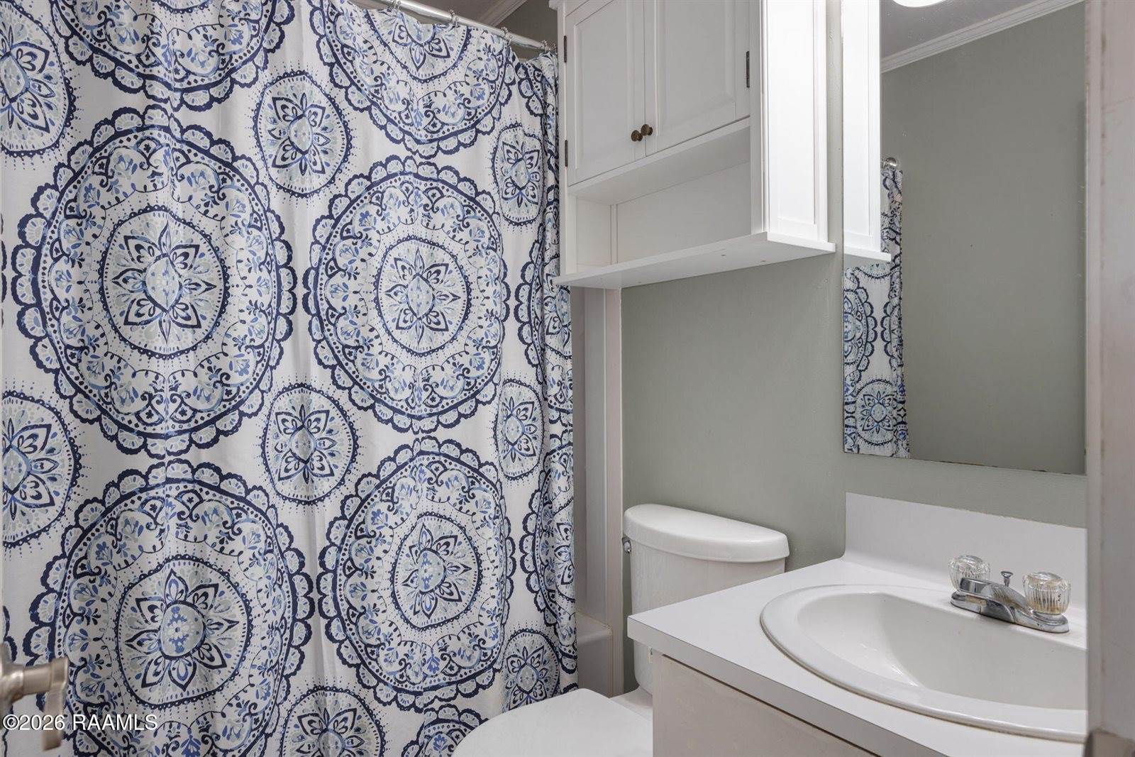 1608 East B North Street, Rayne, LA 70578