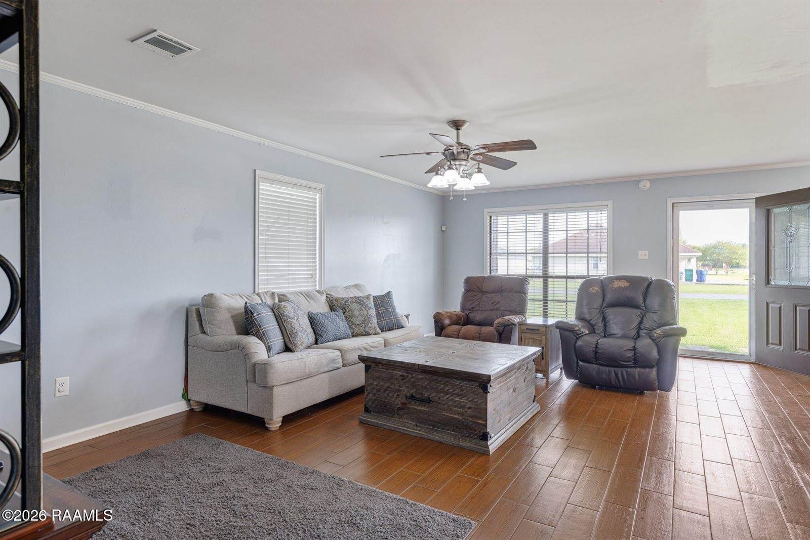 1608 East B North Street, Rayne, LA 70578