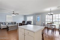 1608 East B North Street, Rayne, LA 70578