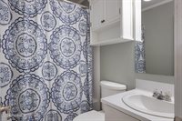 1608 East B North Street, Rayne, LA 70578