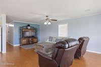 1608 East B North Street, Rayne, LA 70578