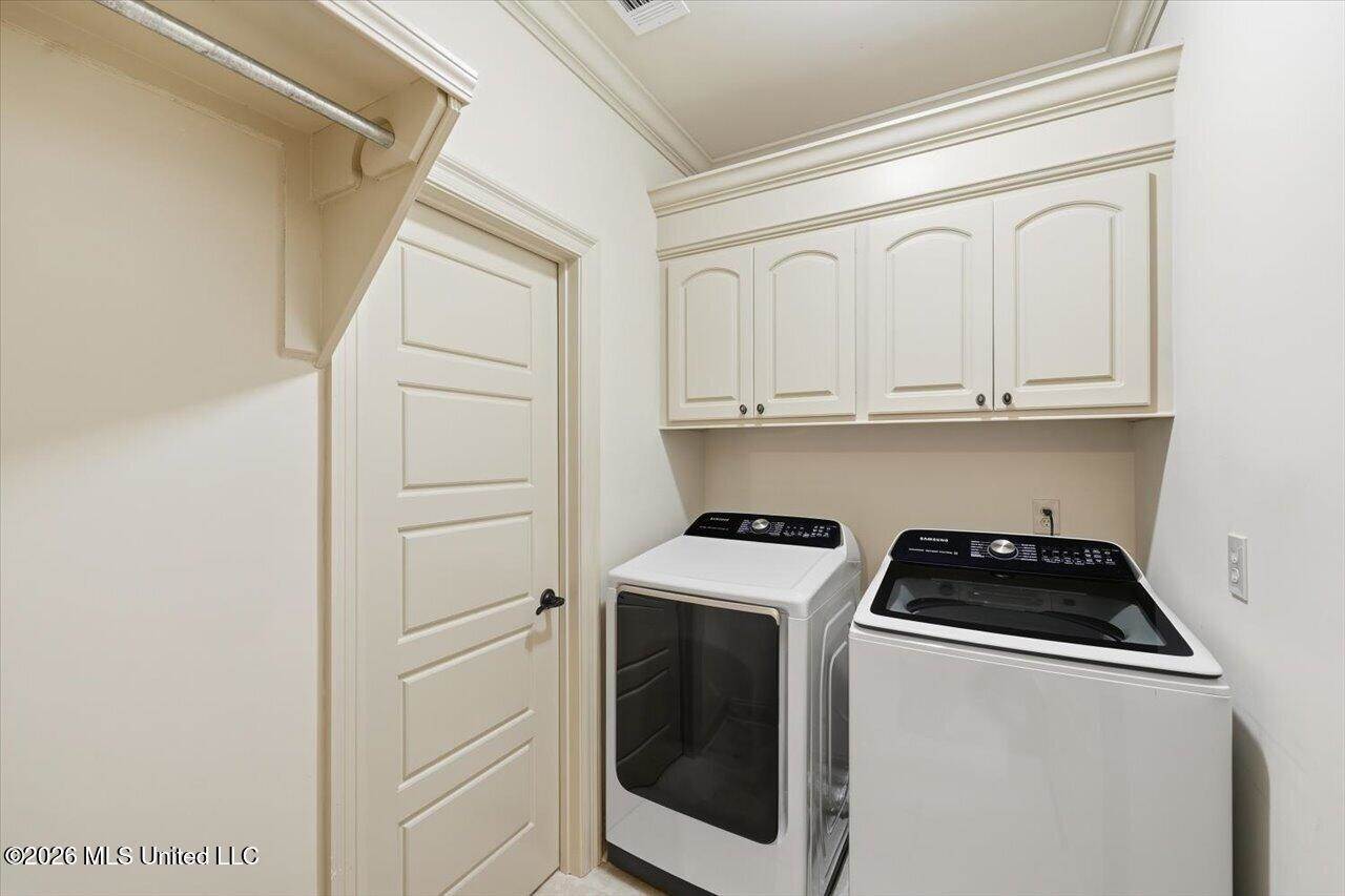 133 Meadowcreek Drive, Brandon, MS 39042