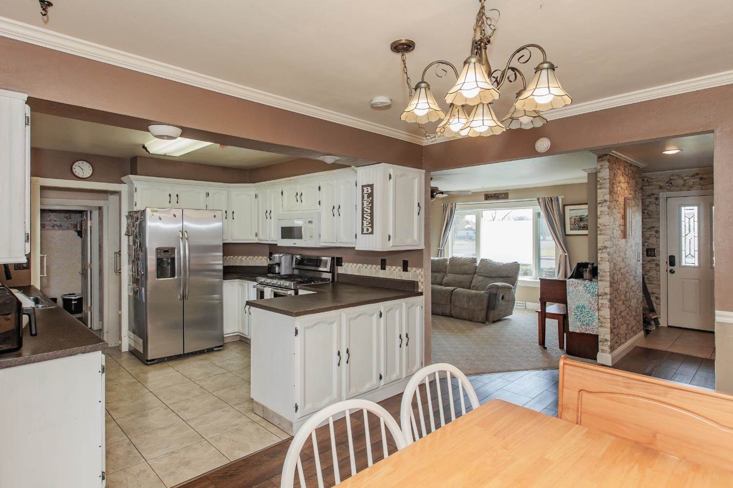 102 South Long Street, Johnson, KS 67855