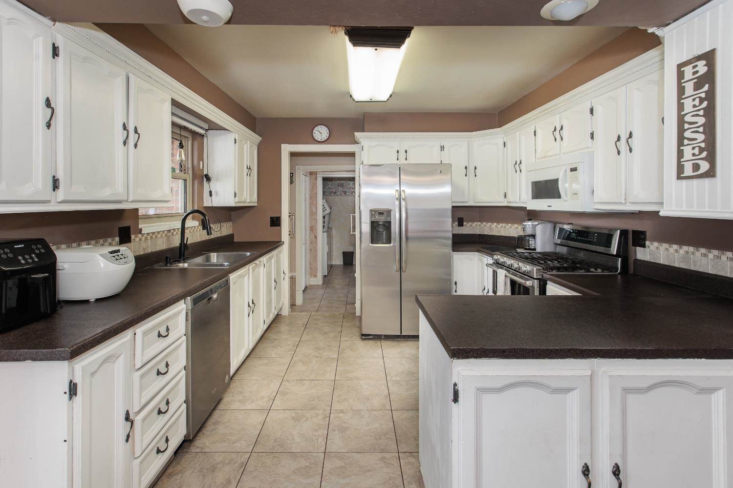 102 South Long Street, Johnson, KS 67855