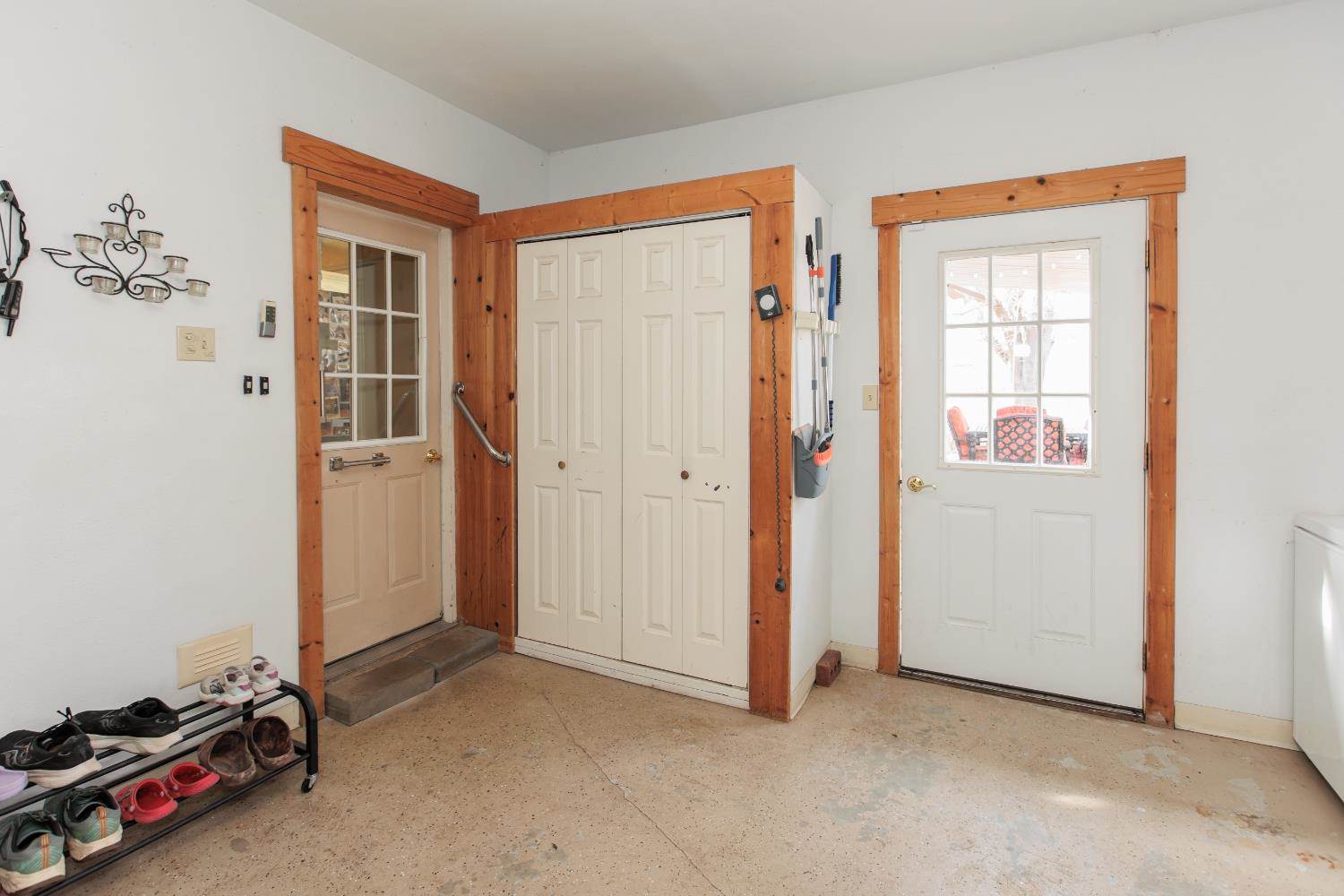 102 South Long Street, Johnson, KS 67855