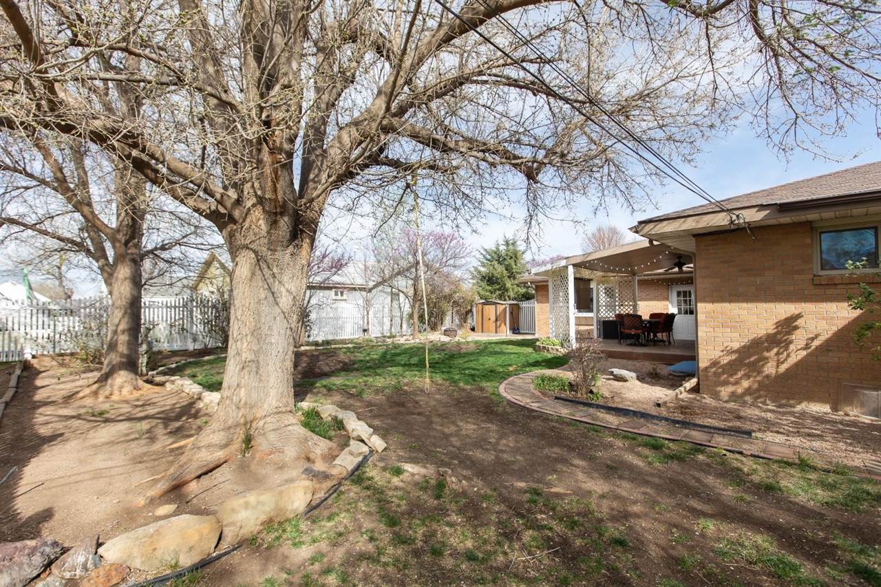 102 South Long Street, Johnson, KS 67855