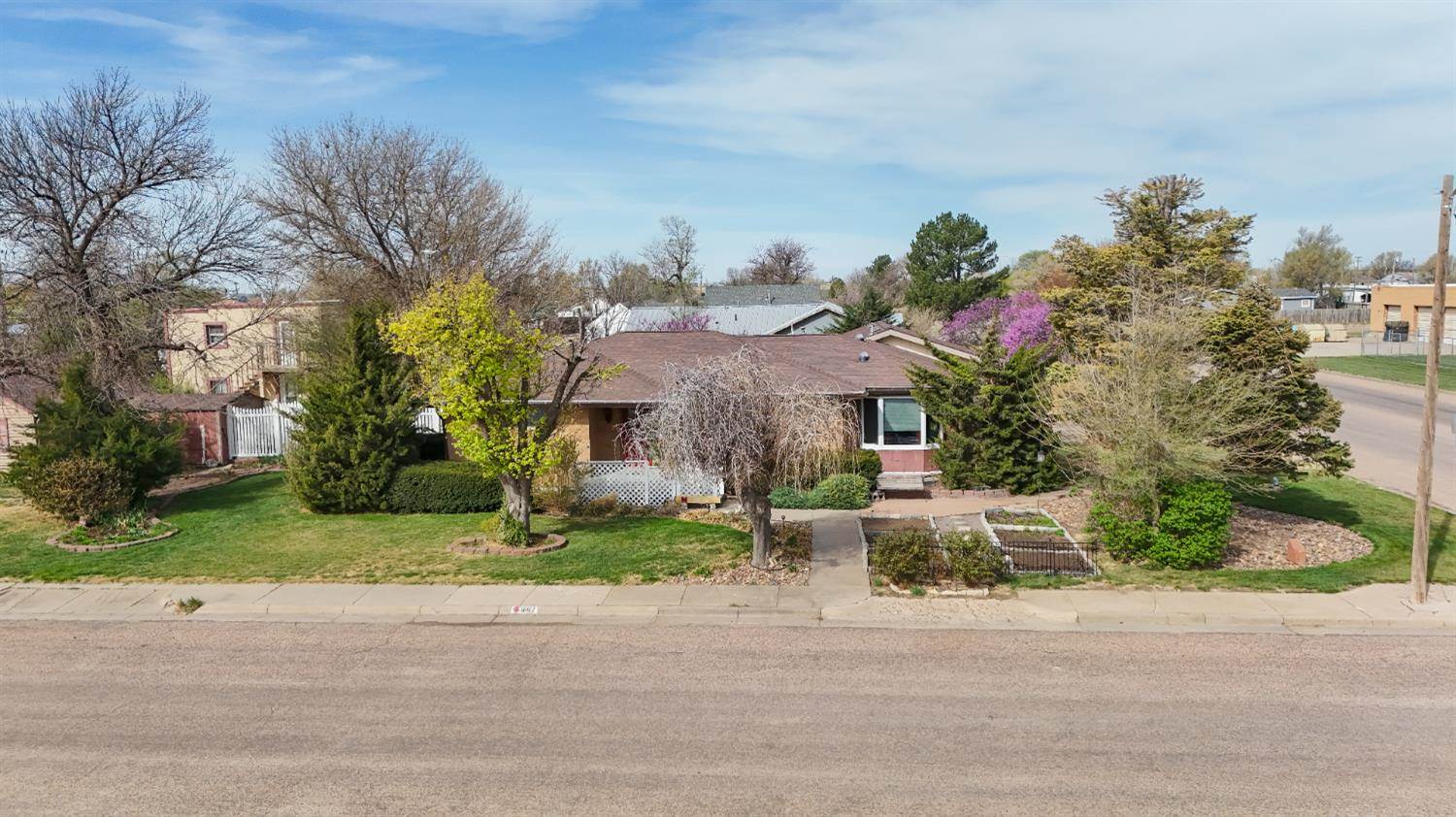 102 South Long Street, Johnson, KS 67855