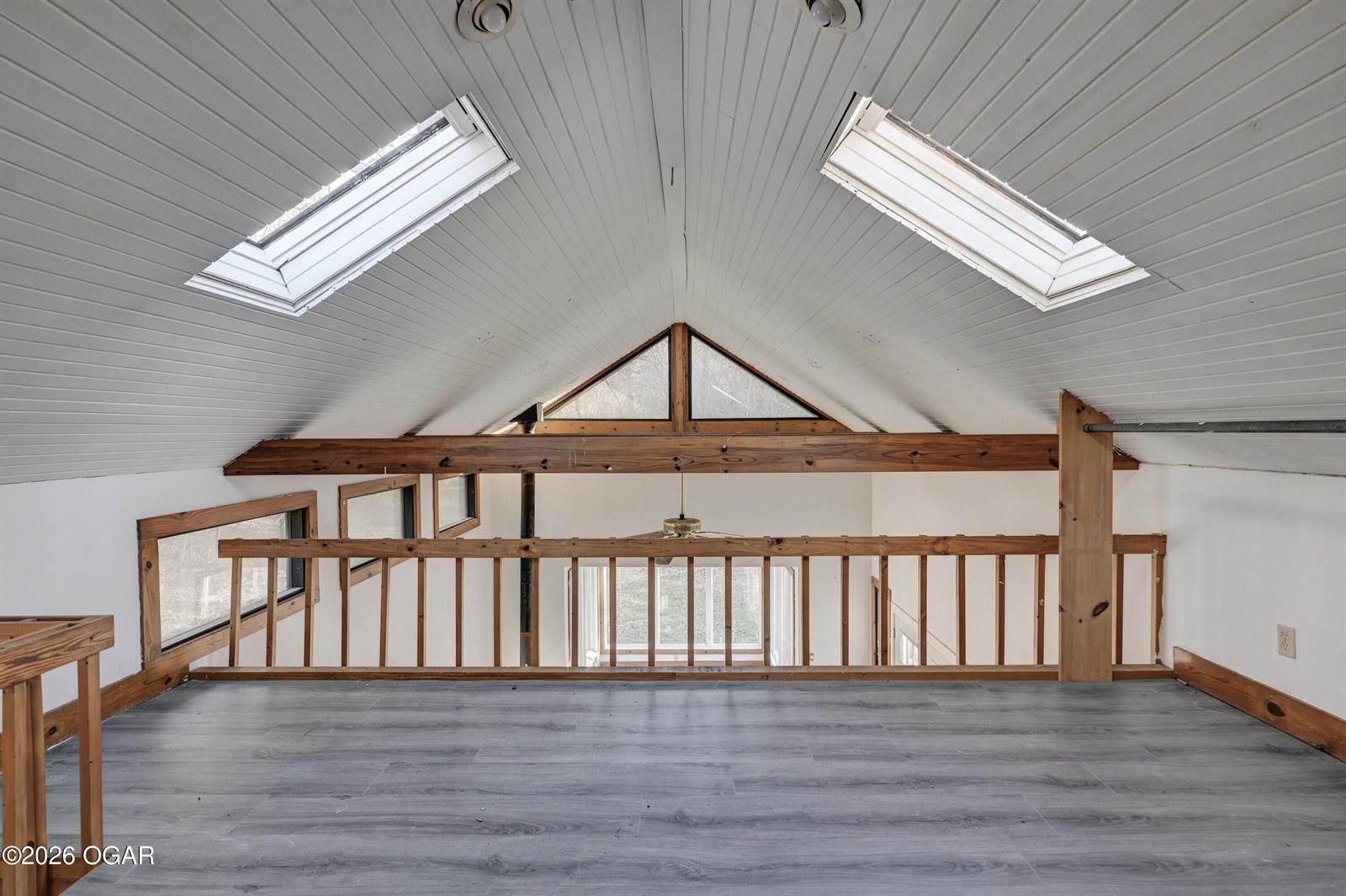 10961 Moose Drive, Neosho, MO 64850