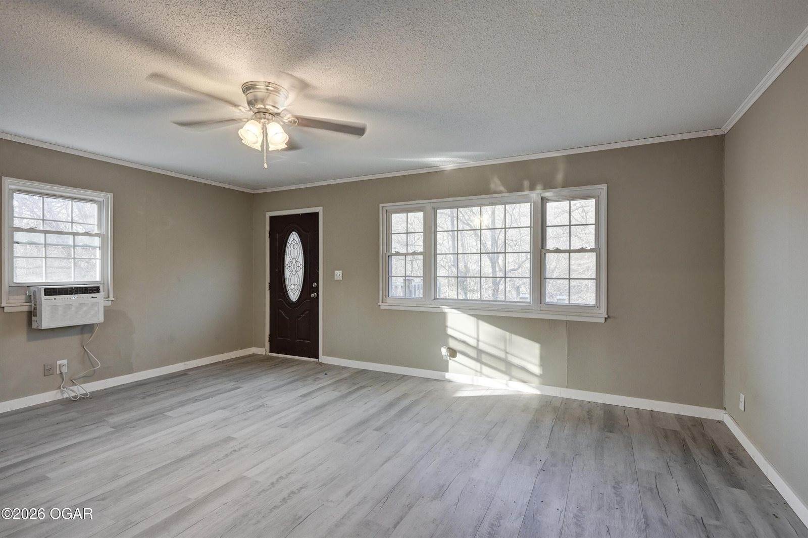 10961 Moose Drive, Neosho, MO 64850