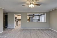 10961 Moose Drive, Neosho, MO 64850