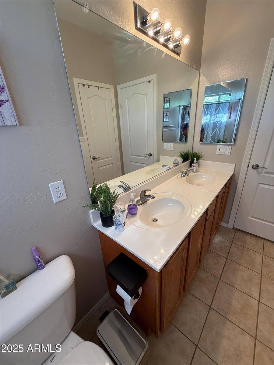 1459 East Megan Drive, San Tan Valley, AZ 85140