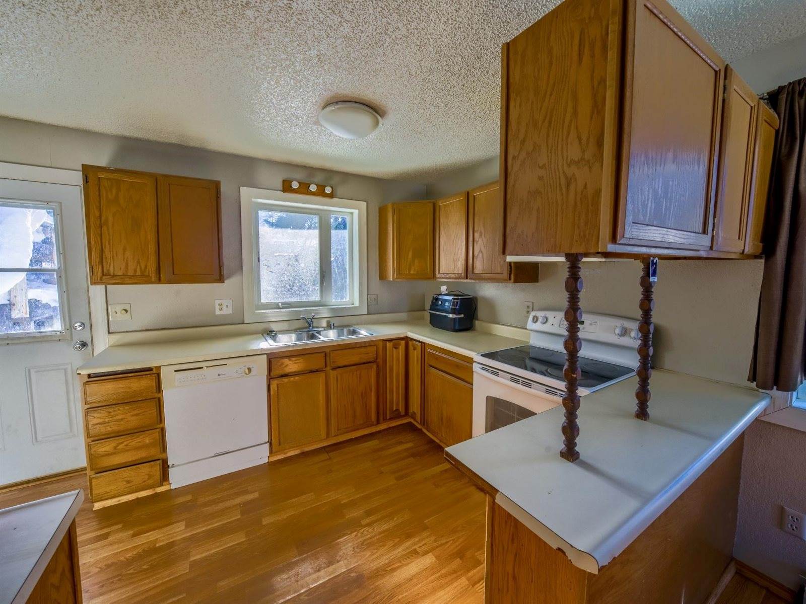 331 Carlton Drive, Fairbanks, AK 99712