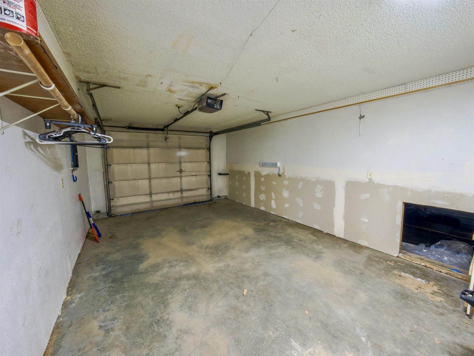 331 Carlton Drive, Fairbanks, AK 99712