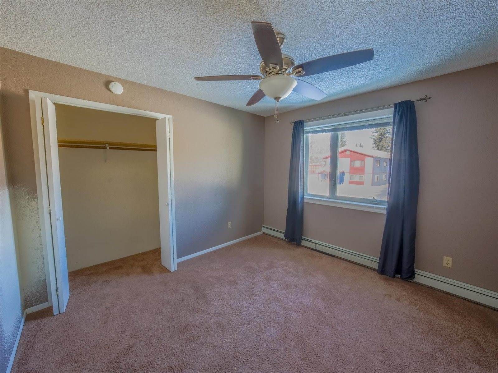 331 Carlton Drive, Fairbanks, AK 99712