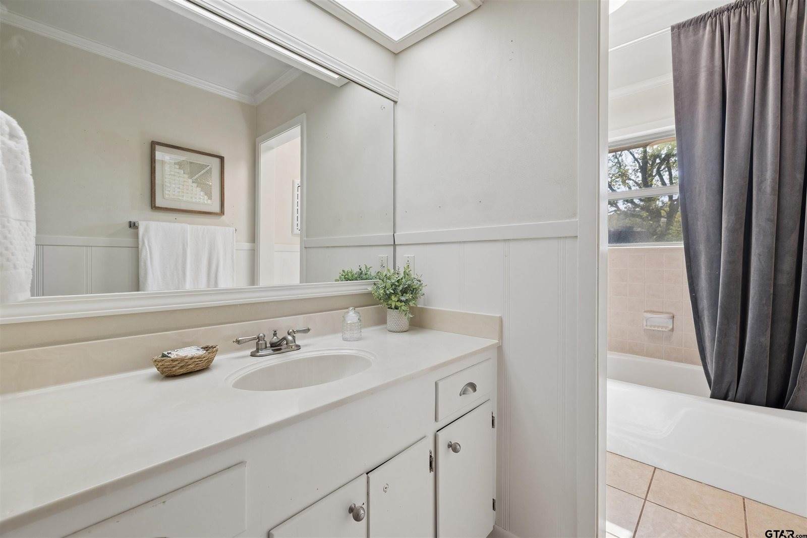 1609 Montrose, Tyler, TX 75701