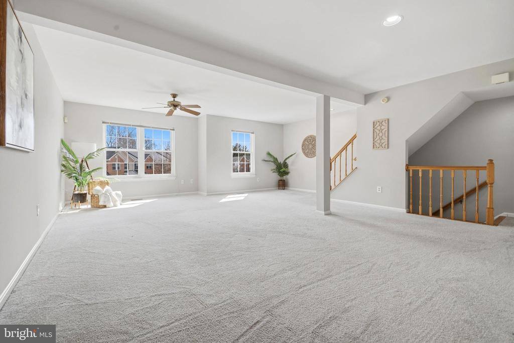 5220 Lightfoot Path, Columbia, MD 21044