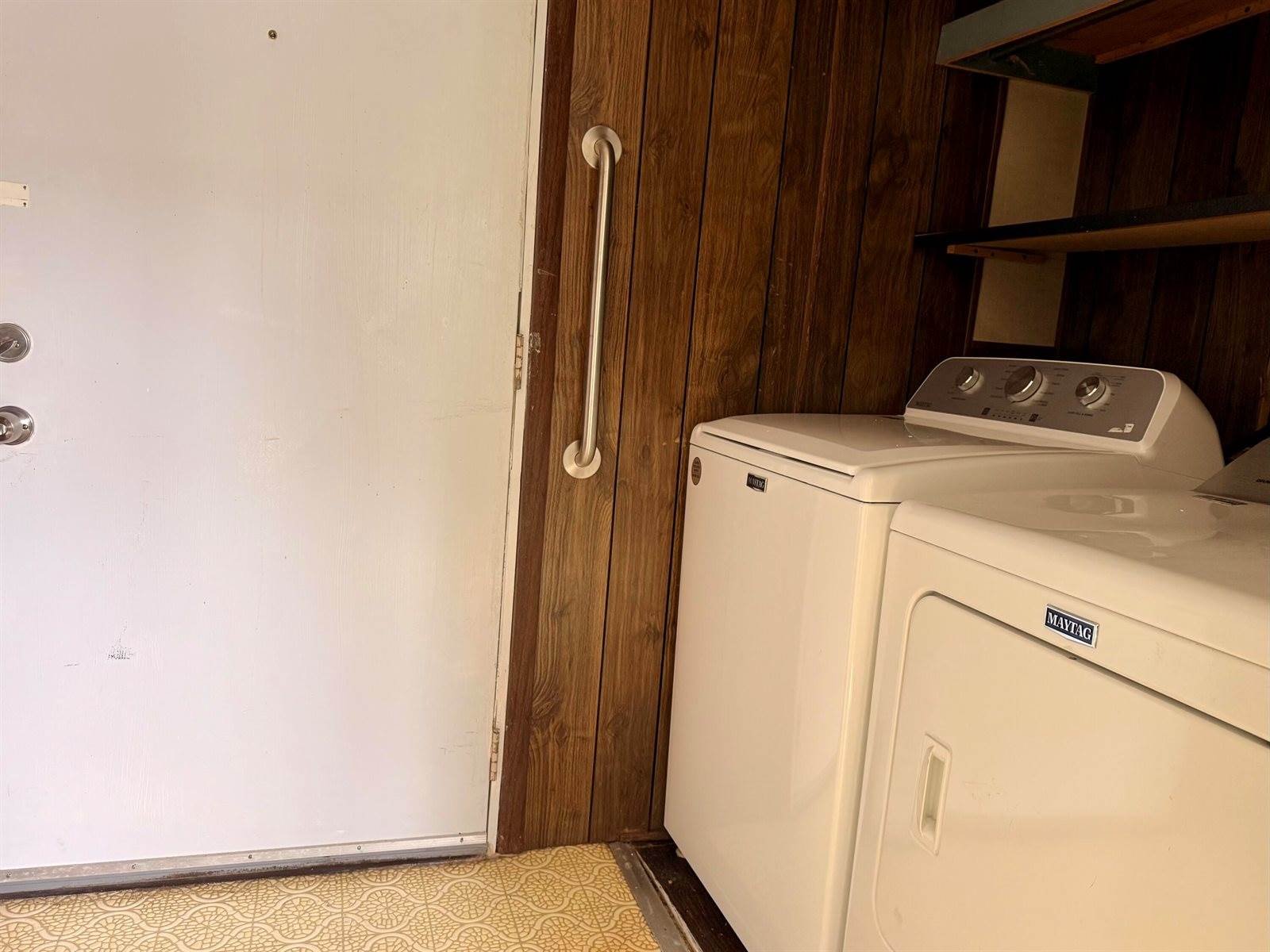 979 Essex Street, Bangor, ME 04401