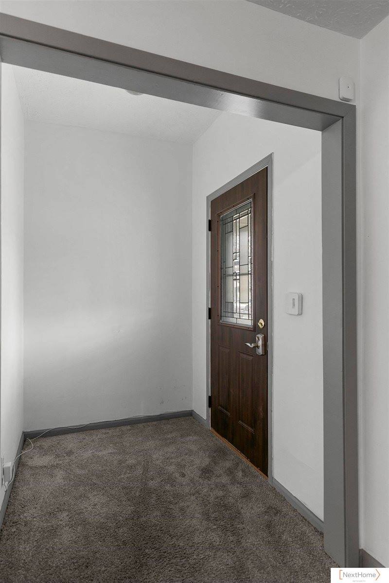 1326 Sumner Street, Lincoln, NE 68510