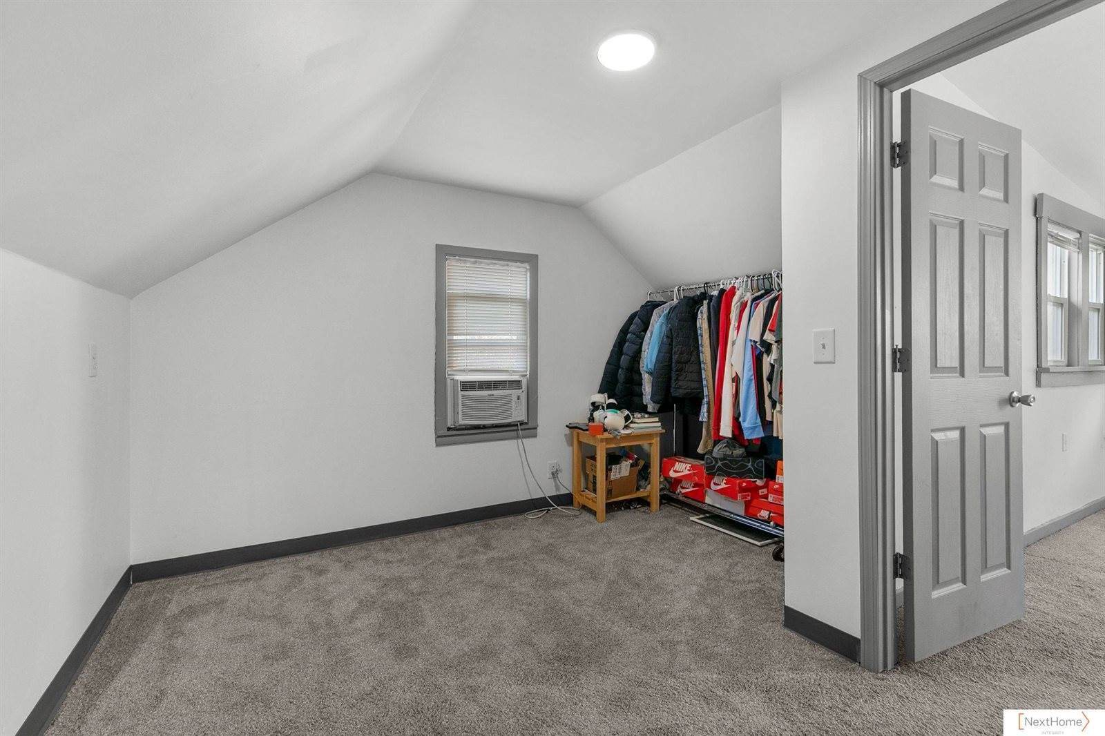 1326 Sumner Street, Lincoln, NE 68510