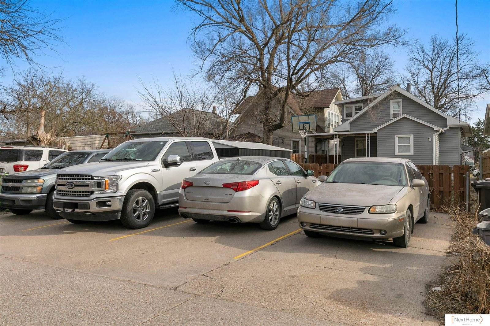 1326 Sumner Street, Lincoln, NE 68510