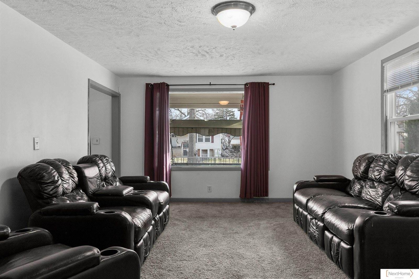 1326 Sumner Street, Lincoln, NE 68510