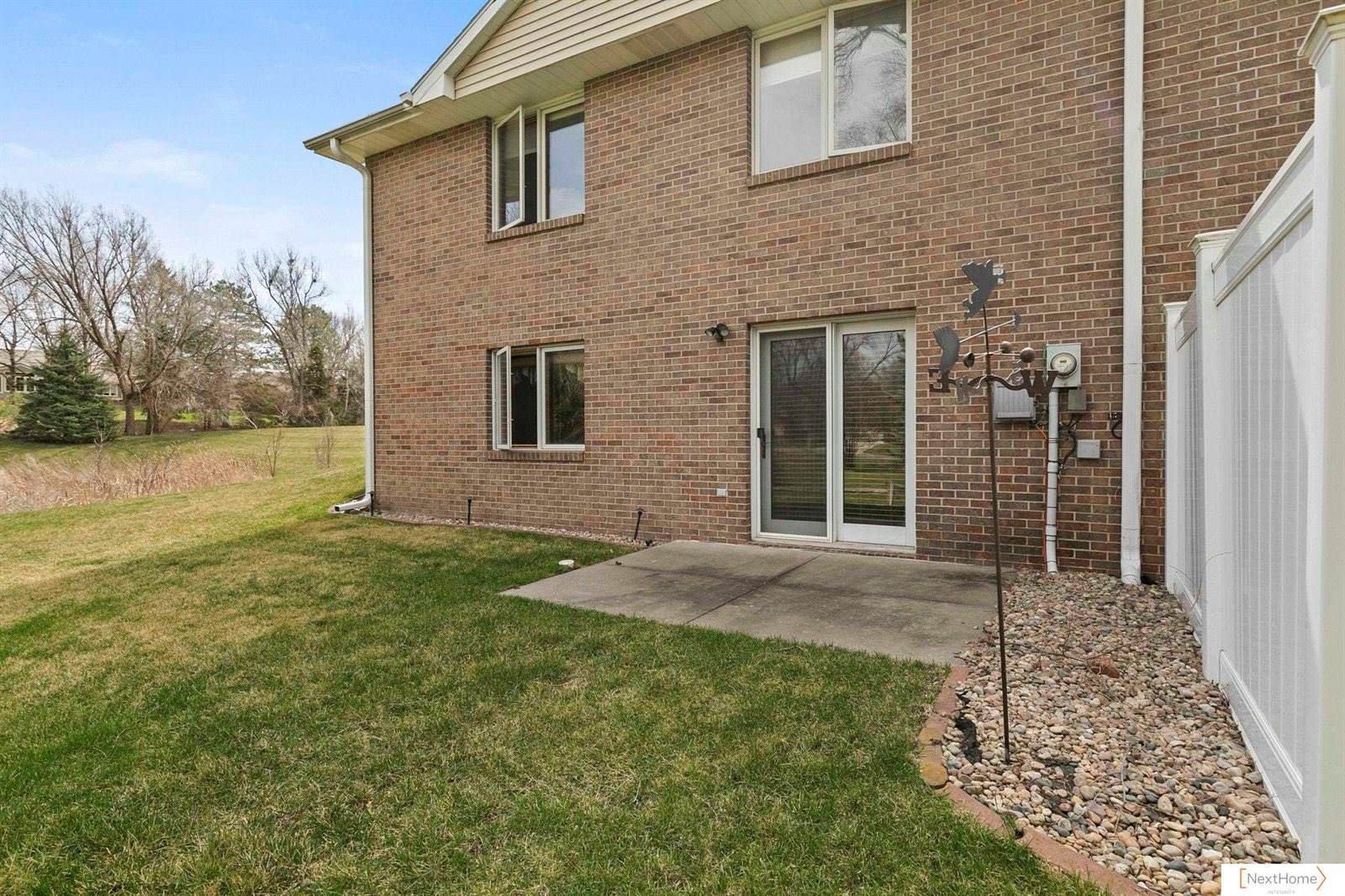 8220 A Street, Lincoln, NE 68510
