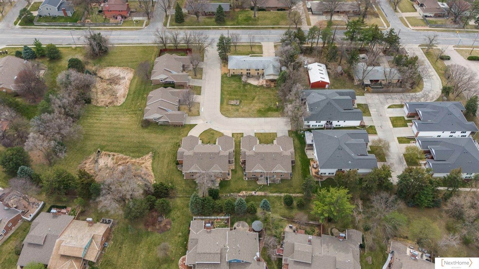 8220 A Street, Lincoln, NE 68510