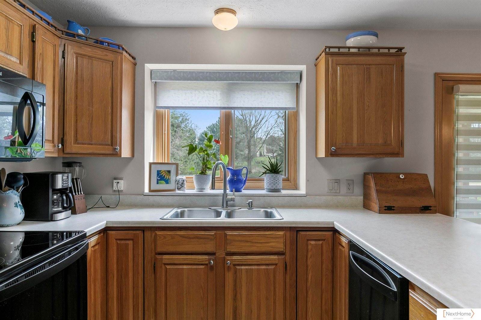 8220 A Street, Lincoln, NE 68510
