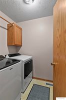 8220 A Street, Lincoln, NE 68510
