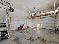 8210 Ridgewood Road, Rock Island, IL 61201