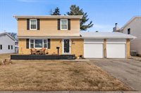 900 14TH Place, Camanche, IA 52730