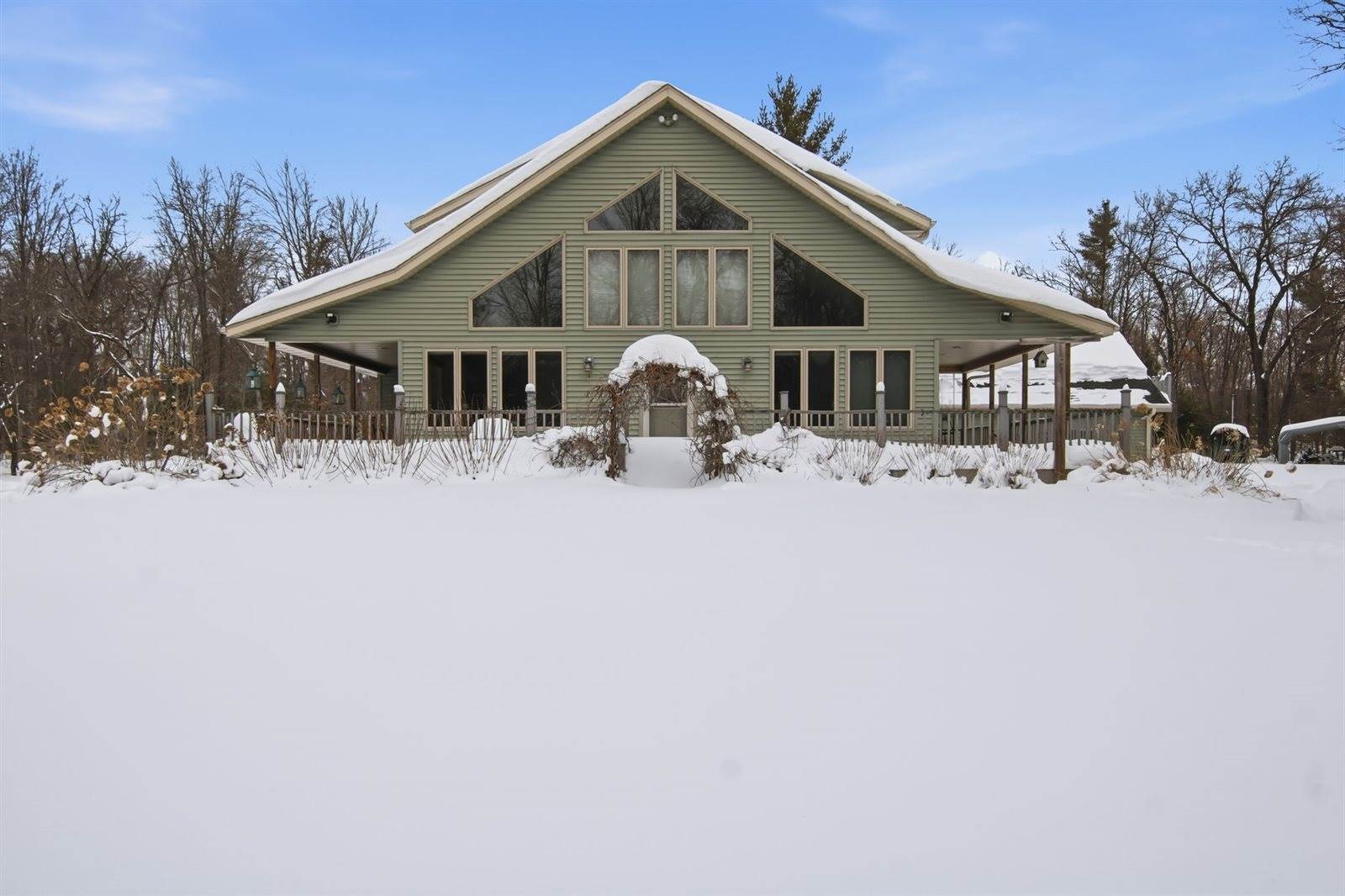 N12940 County Road T, Fairchild, WI 54741