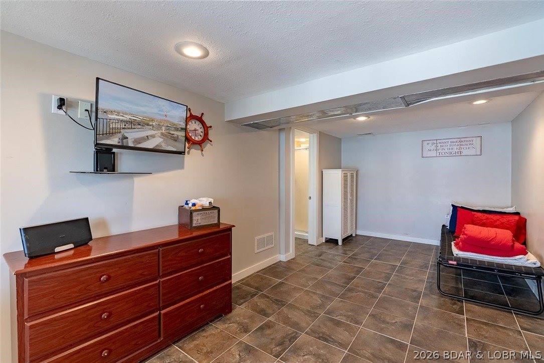 3365 Adkins Road, Climax Springs, MO 65324