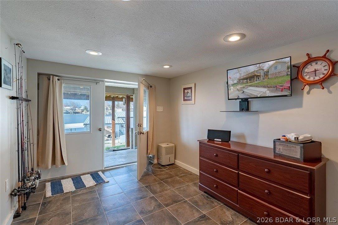 3365 Adkins Road, Climax Springs, MO 65324