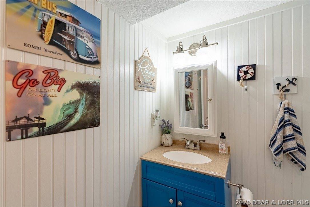 3365 Adkins Road, Climax Springs, MO 65324