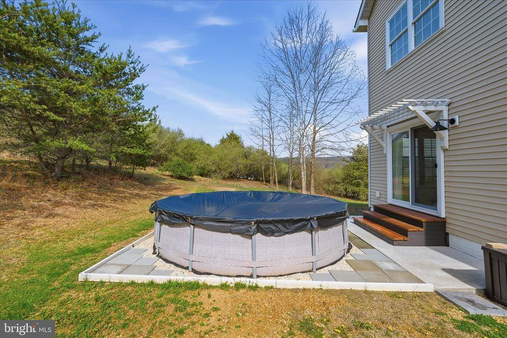 345 Paso Fino Drive, Augusta, WV 26704