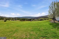 345 Paso Fino Drive, Augusta, WV 26704