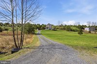 345 Paso Fino Drive, Augusta, WV 26704