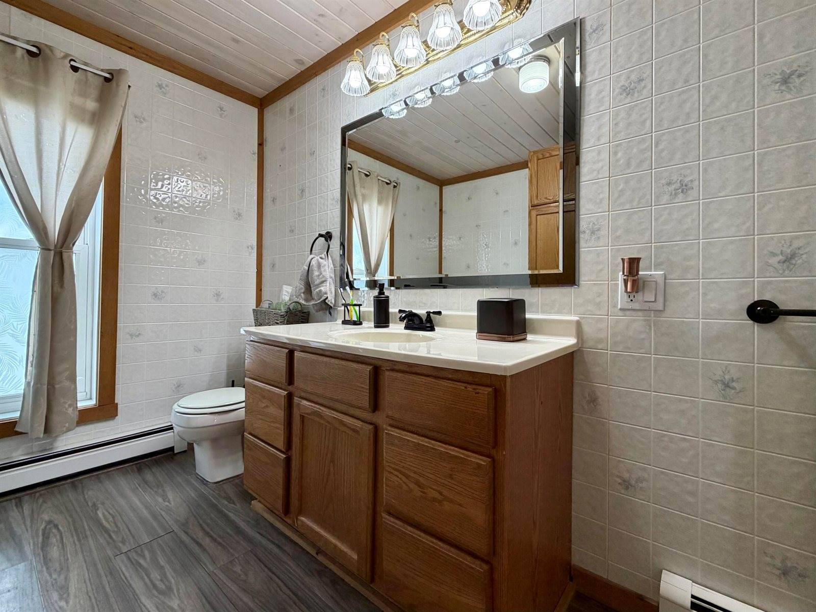 272 Main Street, Saint Agatha, ME 04772