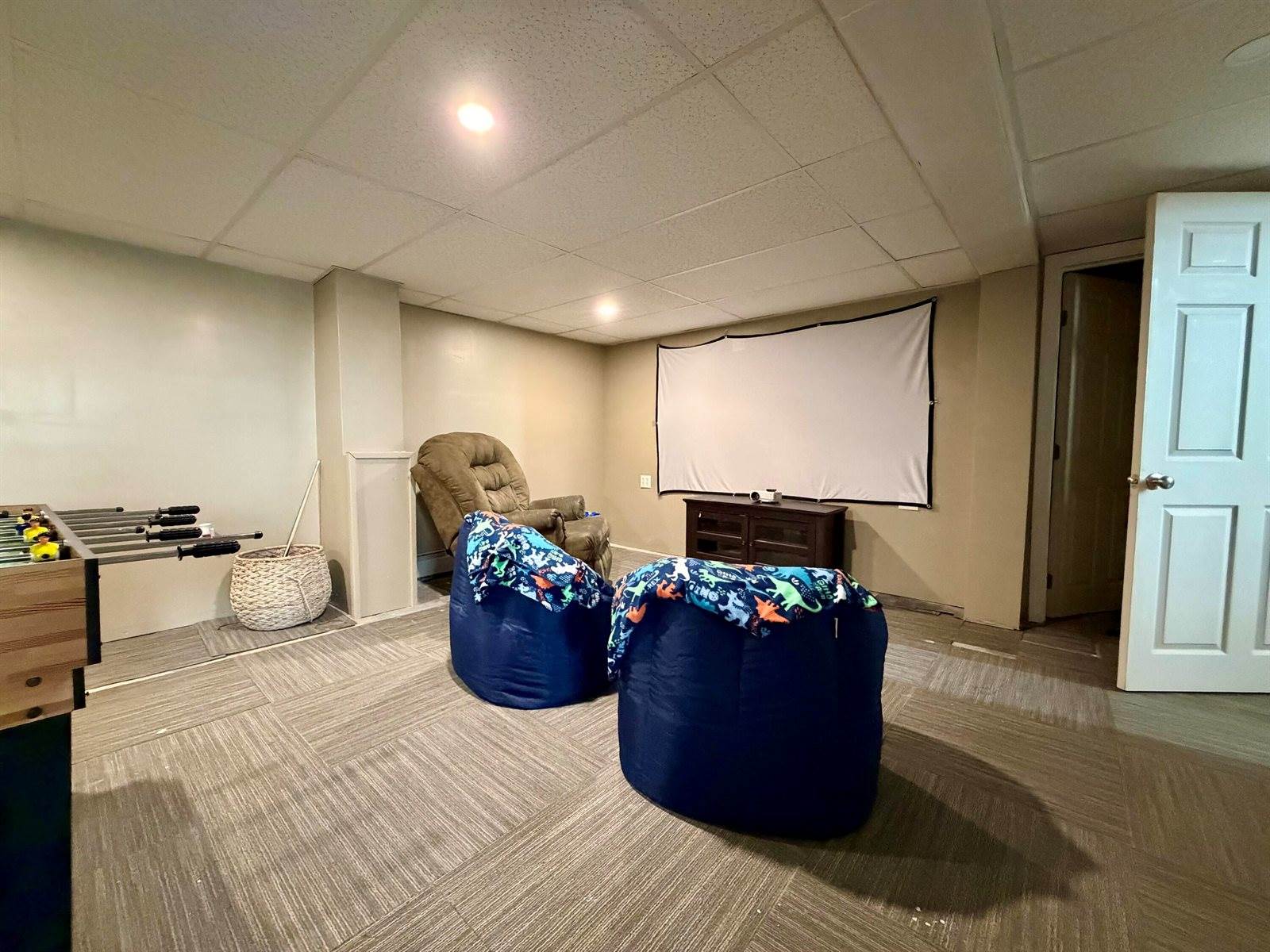 272 Main Street, Saint Agatha, ME 04772