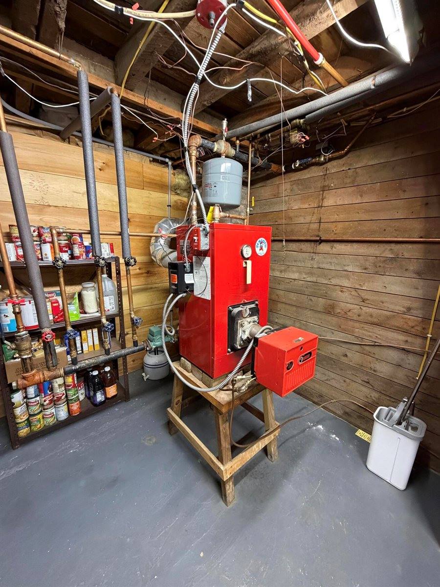 272 Main Street, Saint Agatha, ME 04772