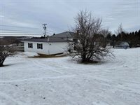 272 Main Street, Saint Agatha, ME 04772