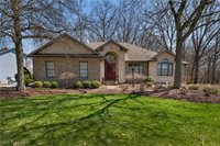 101 Pin Oak Place, Campbell, OH 44405