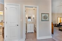 101 Pin Oak Place, Campbell, OH 44405