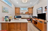 101 Pin Oak Place, Campbell, OH 44405