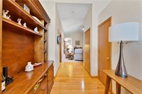 101 Pin Oak Place, Campbell, OH 44405