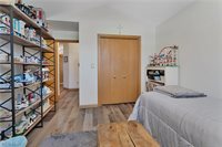 101 Pin Oak Place, Campbell, OH 44405