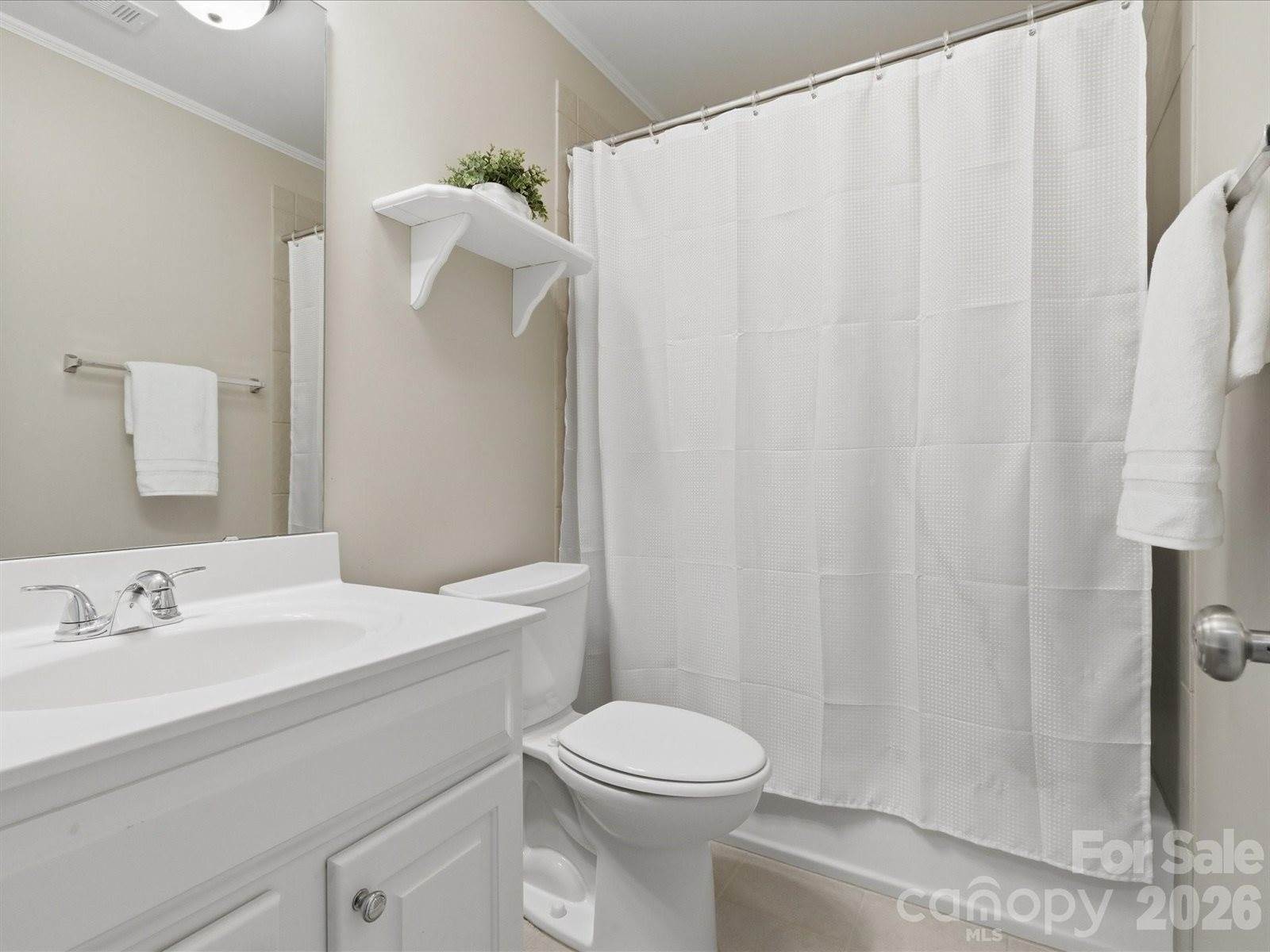 3403 Delamere Drive, Matthews, NC 28104