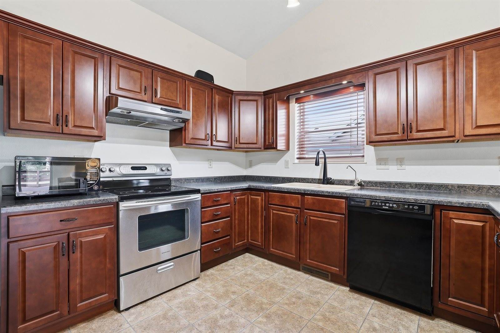 5464 Windy Drive, Stevens Point, WI 54482