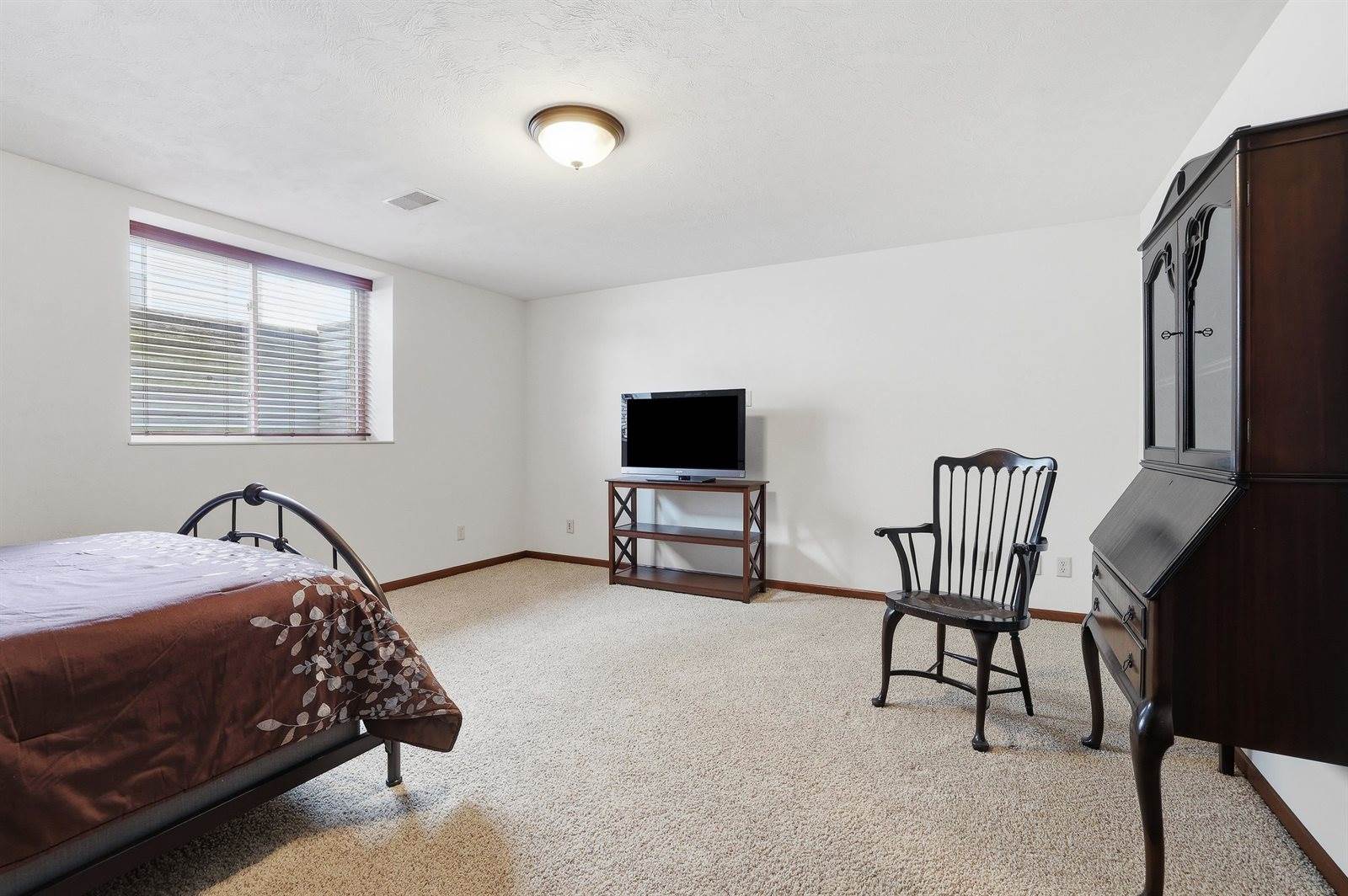 5464 Windy Drive, Stevens Point, WI 54482